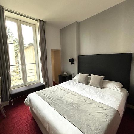 Logis Hotel Saint Martin 올리언스 외부 사진