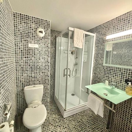 Logis Hotel Saint Martin 올리언스 외부 사진