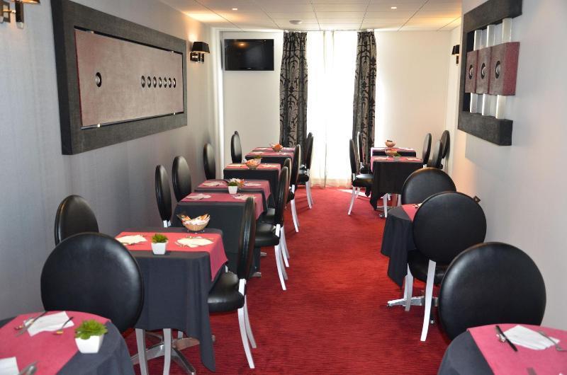Logis Hotel Saint Martin 올리언스 외부 사진