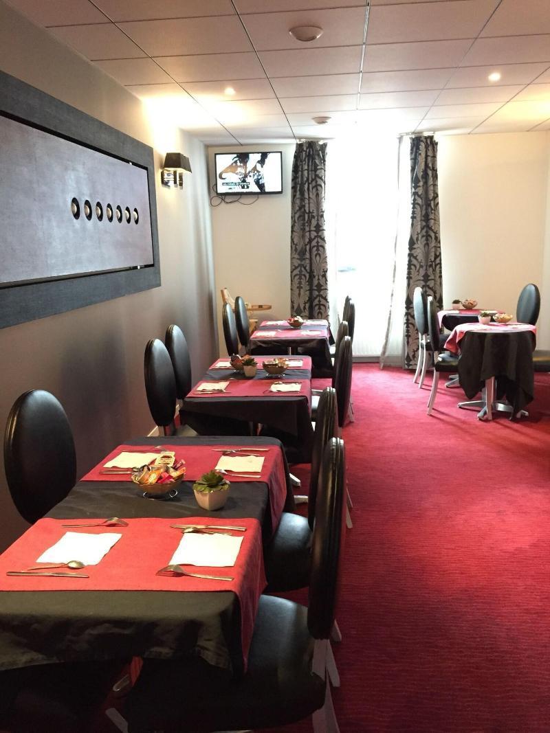 Logis Hotel Saint Martin 올리언스 외부 사진