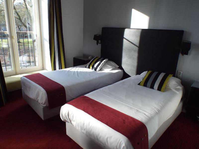Logis Hotel Saint Martin 올리언스 외부 사진