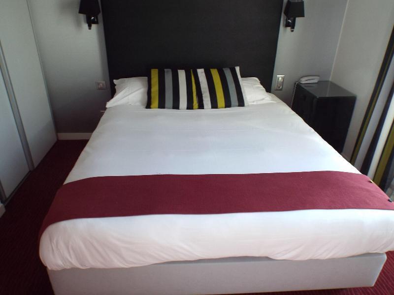 Logis Hotel Saint Martin 올리언스 외부 사진