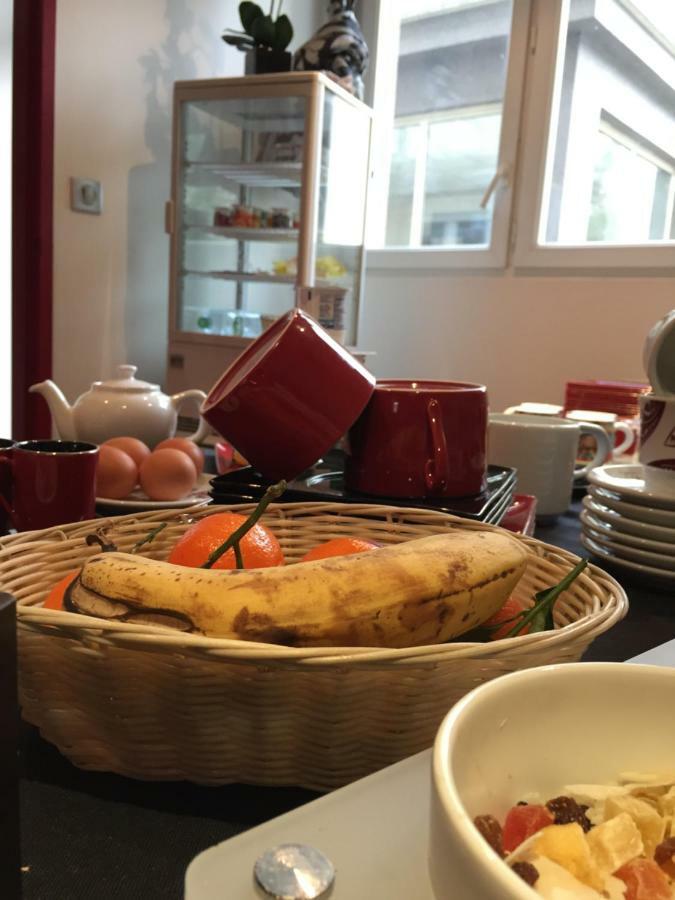 Logis Hotel Saint Martin 올리언스 외부 사진